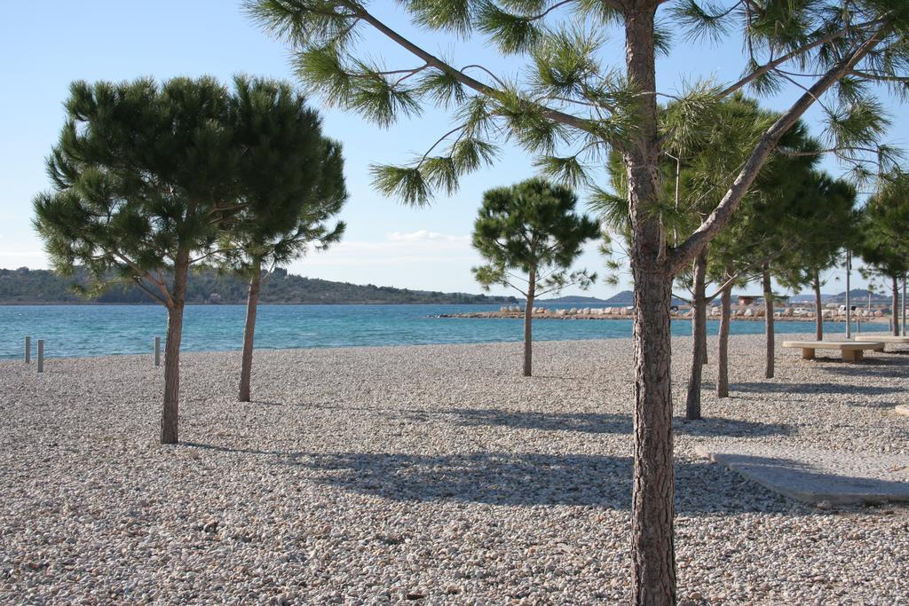 Primasrima Apartments Vodice Eksteriør bilde
